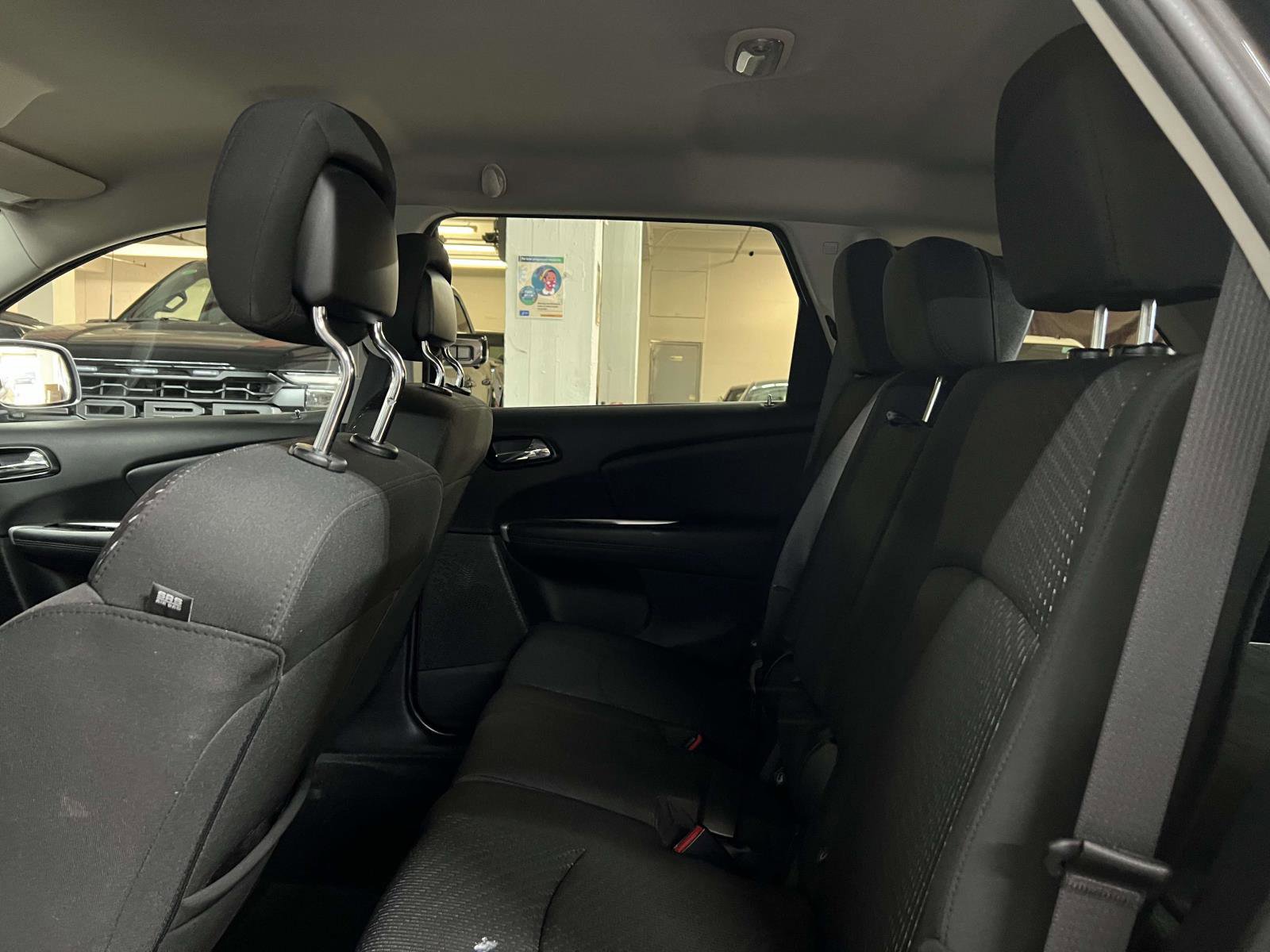 Used 2017 Dodge Journey SE image 13