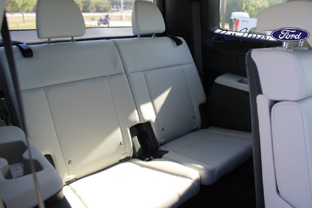 Used 2025 Hyundai Santa Fe SEL FWD image 12