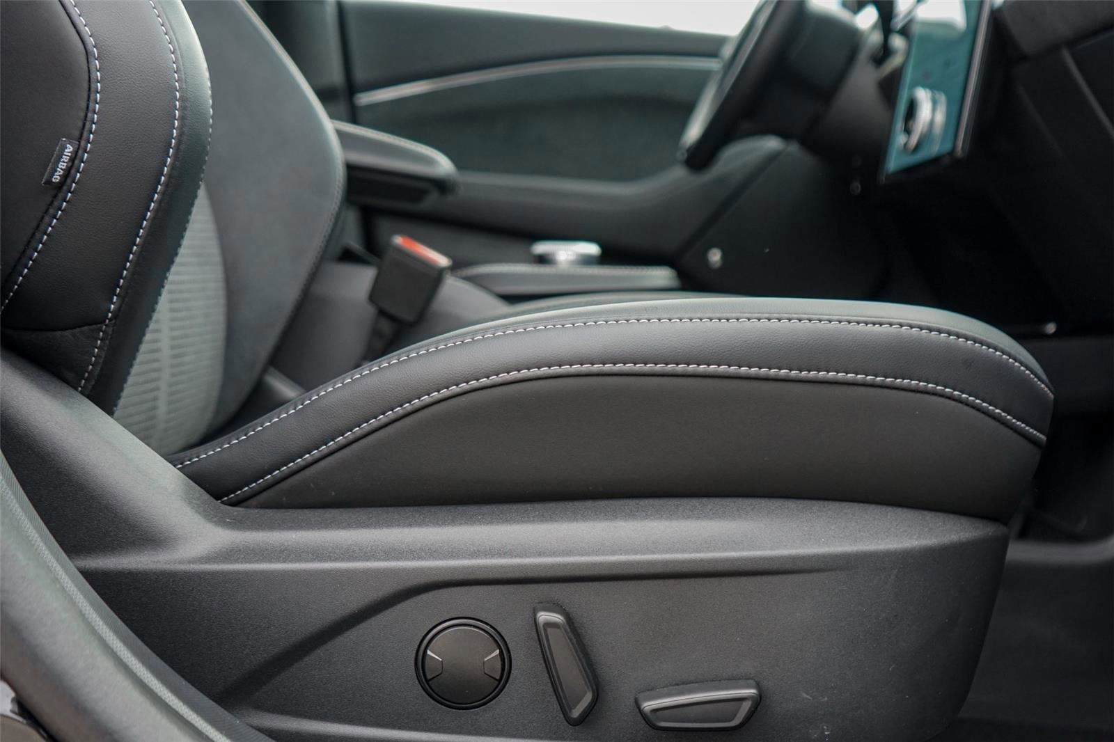 Certified 2023 Ford Mustang Mach-E GT w/ GT Performance Edition image 29