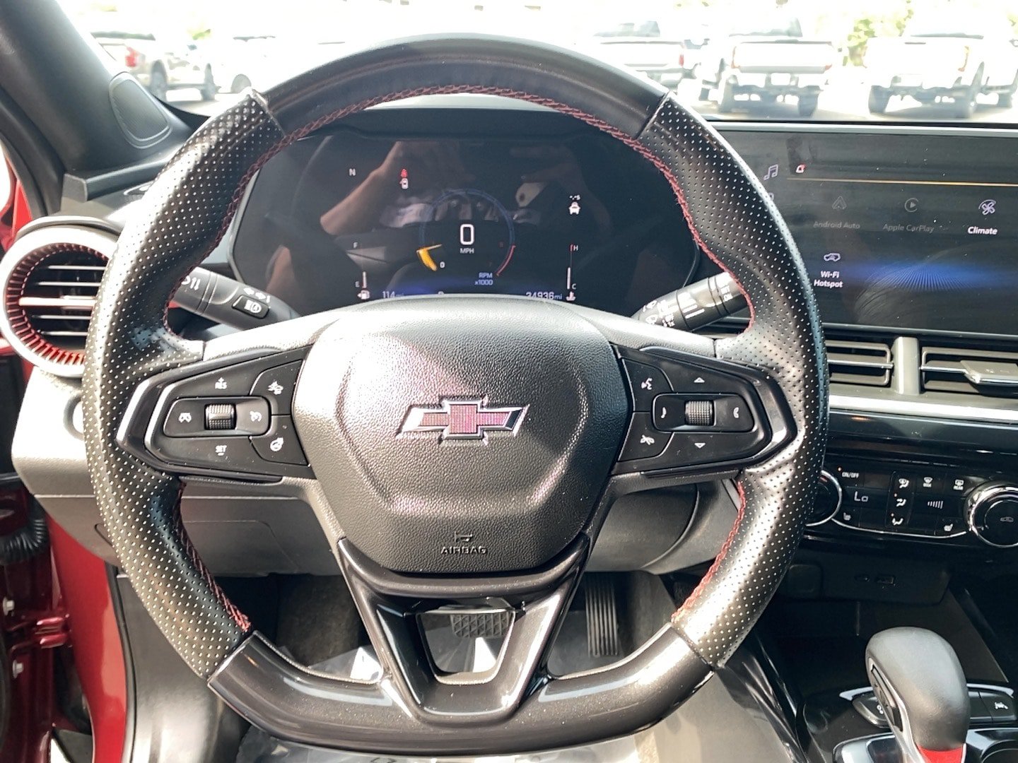Used 2024 Chevrolet Trax RS w/ Driver Confidence Package FWD image 13