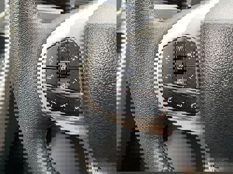 Certified 2022 Ford Explorer XLT w/ Equipment Group 202A image 68