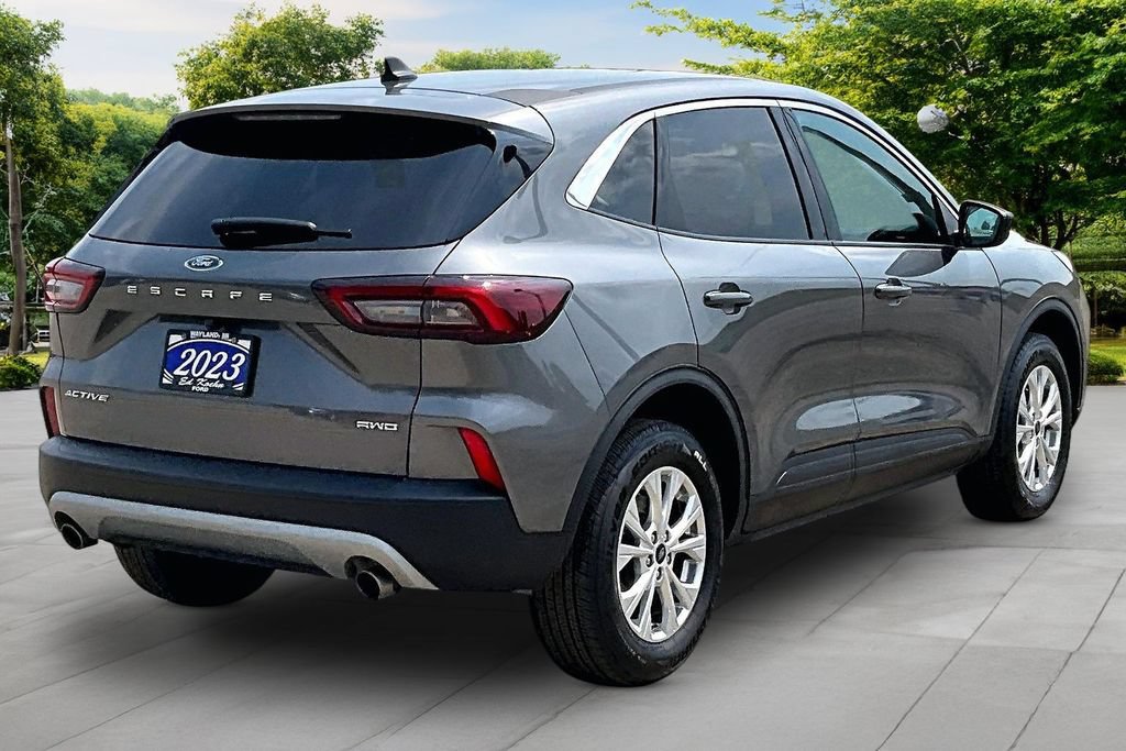 Certified 2023 Ford Escape Active AWD/4WD image 13
