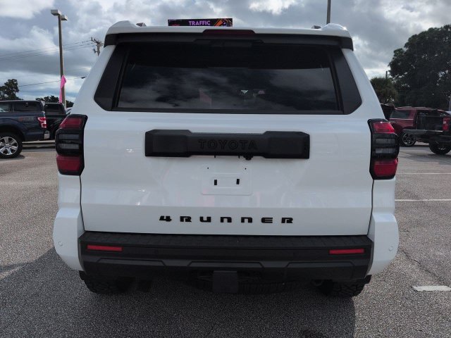 Used 2026 Toyota 4Runner TRD Off-Road Premium AWD/4WD image 5