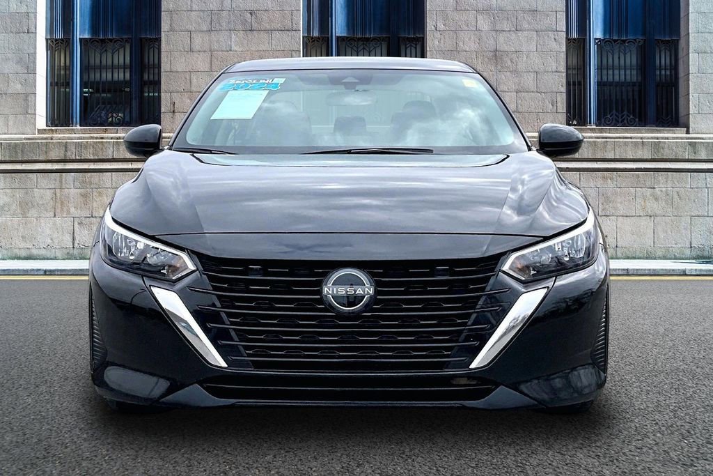 Used 2024 Nissan Sentra SV FWD image 3