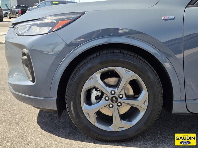 Certified 2023 Ford Escape ST-Line w/ Tech Pack #1 FWD image 10