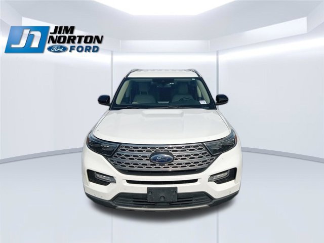 Certified 2022 Ford Explorer Limited w/ Equipment Group 301A AWD/4WD image 3