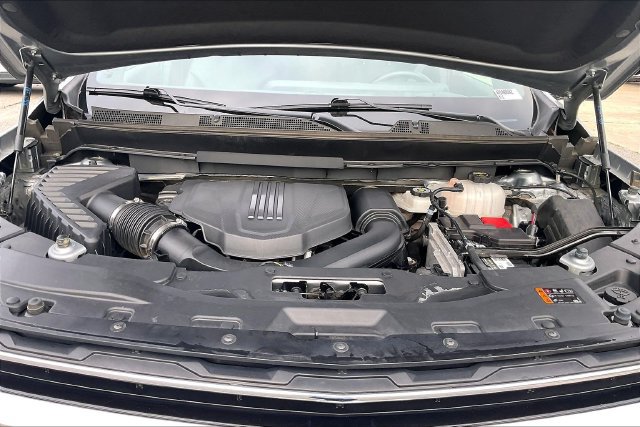 Used 2025 Chevrolet Traverse LT AWD/4WD image 11