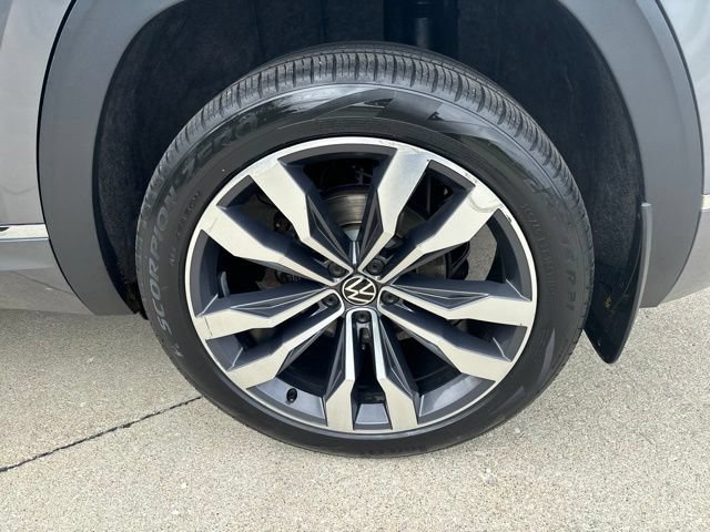 Used 2020 Volkswagen Atlas Cross Sport SEL Premium R-Line AWD/4WD image 12