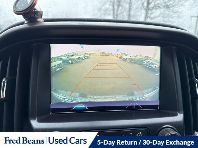 Used 2018 Chevrolet Colorado Z71 w/ Z71 Midnight Edition image 17