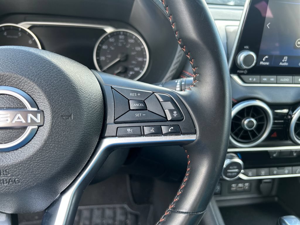 Used 2025 Nissan Sentra SR FWD image 22