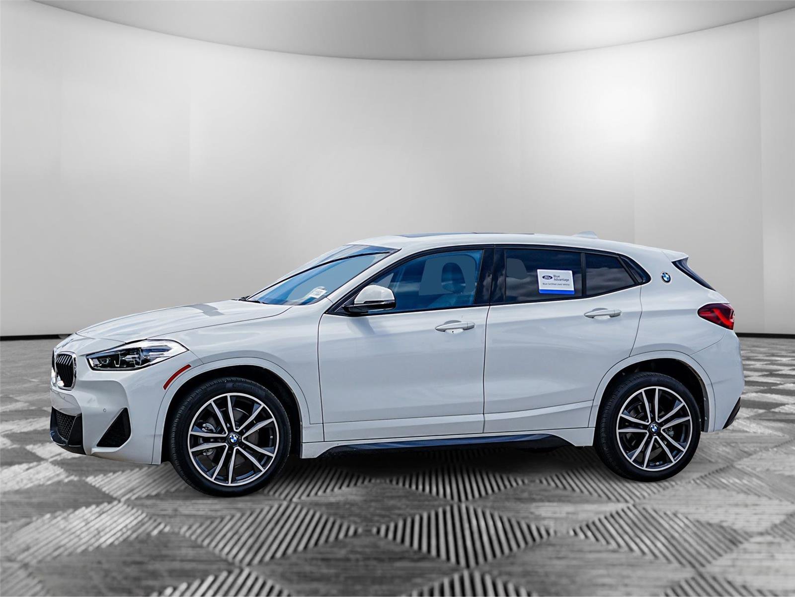 Used 2023 BMW X2 sDrive28i w/ M Sport Package FWD image 7