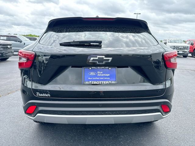 Used 2025 Chevrolet Trax LT w/ Driver Confidence Package image 6