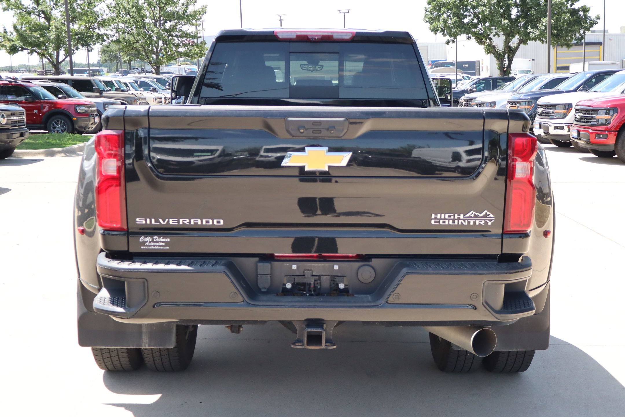 Used 2023 Chevrolet Silverado 3500 High Country AWD/4WD image 4