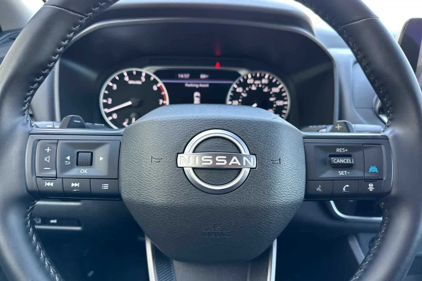 Used 2025 Nissan Rogue SV FWD image 24