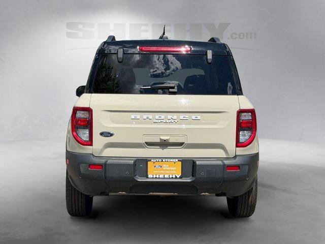 Certified 2025 Ford Bronco Sport Outer Banks w/ Outer Banks Tech Package+ AWD/4WD image 15
