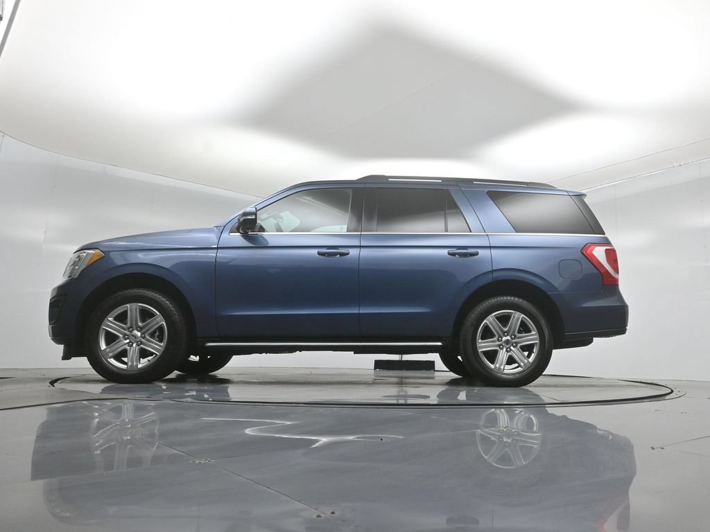 Certified 2019 Ford Expedition XLT w/ Equipment Group 202A RWD image 8