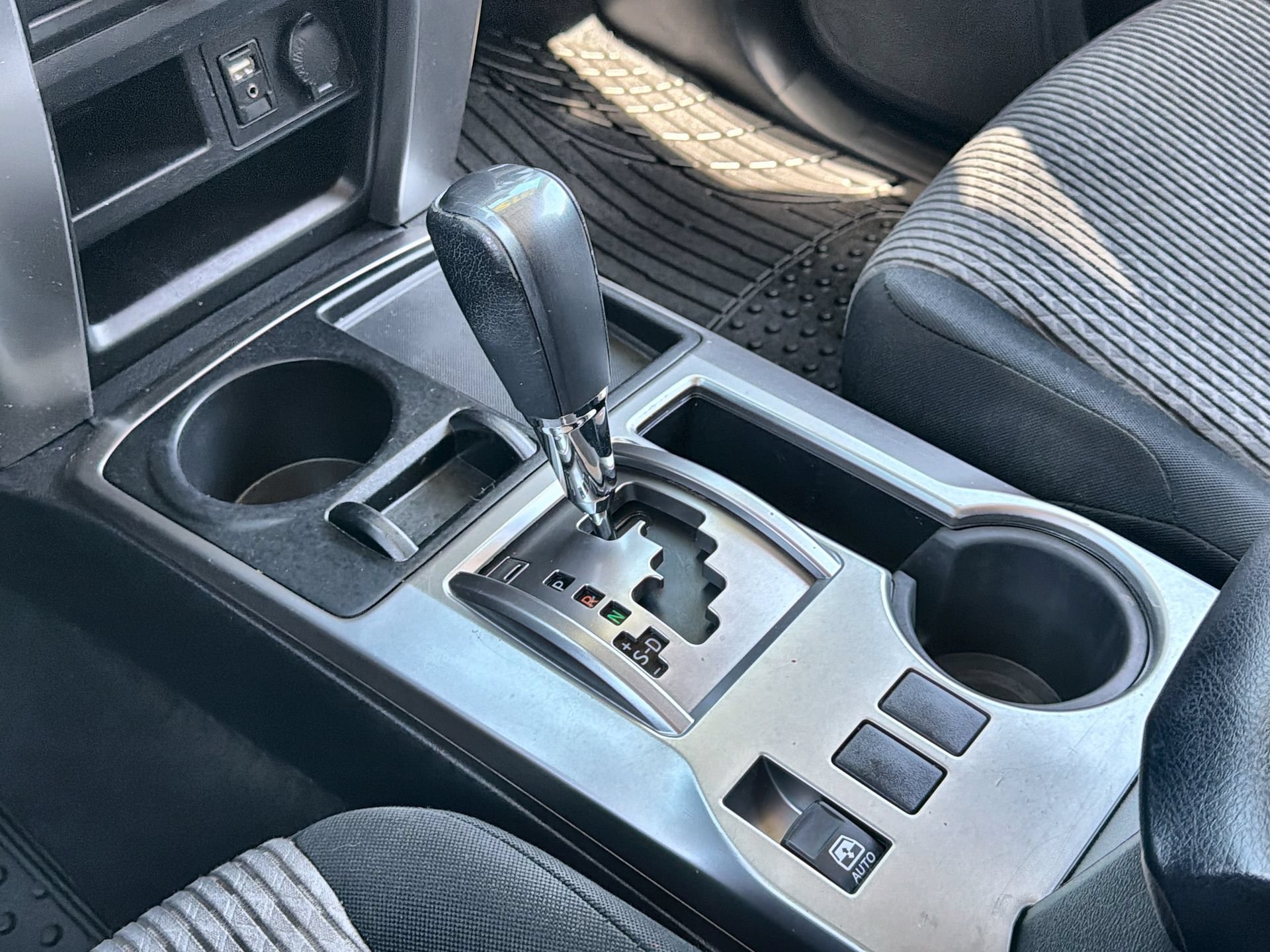 Used 2018 Toyota 4Runner SR5 RWD image 20