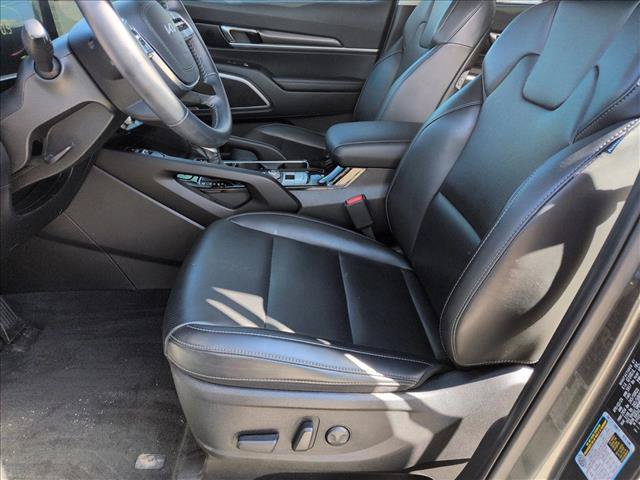 Used 2024 Kia Telluride S AWD/4WD image 16