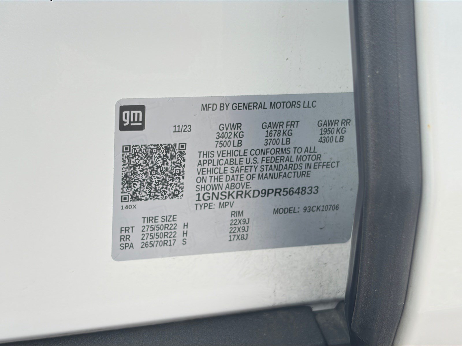 Used 2023 Chevrolet Tahoe RST w/ Luxury Package AWD/4WD image 25