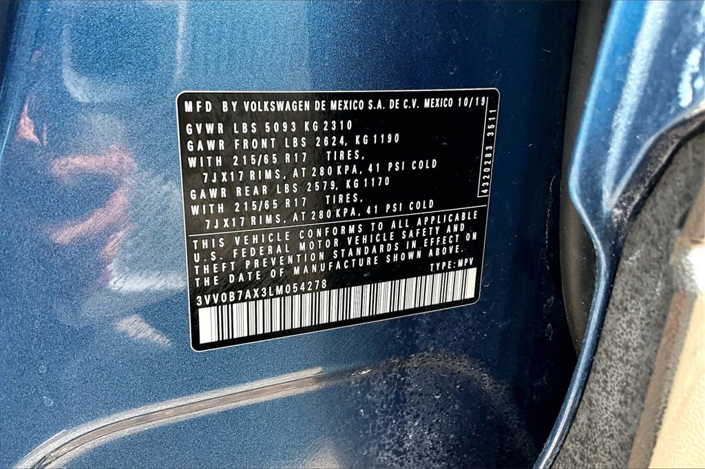 Used 2020 Volkswagen Tiguan S image 16