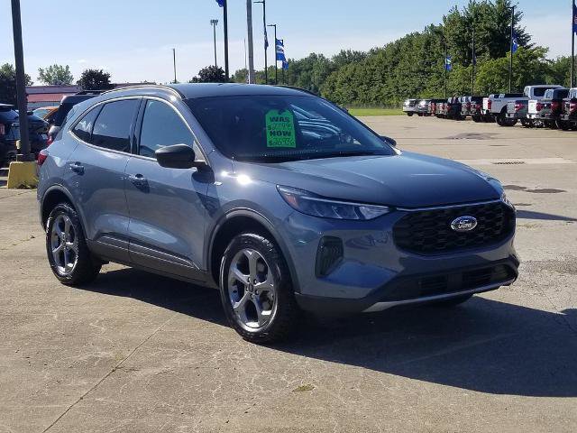 Certified 2025 Ford Escape ST-Line AWD/4WD image 9