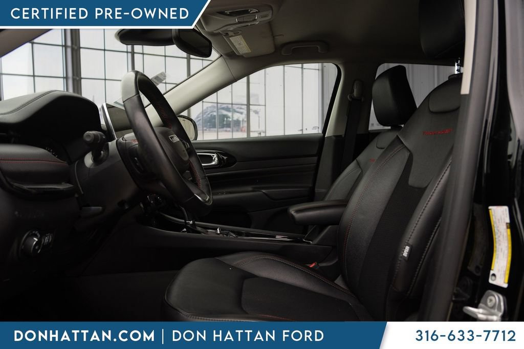 Used 2022 Jeep Compass Trailhawk w/ Trailhawk Convenience Group AWD/4WD image 21