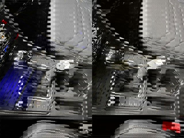 Used 2025 Volkswagen Jetta SEL image 12