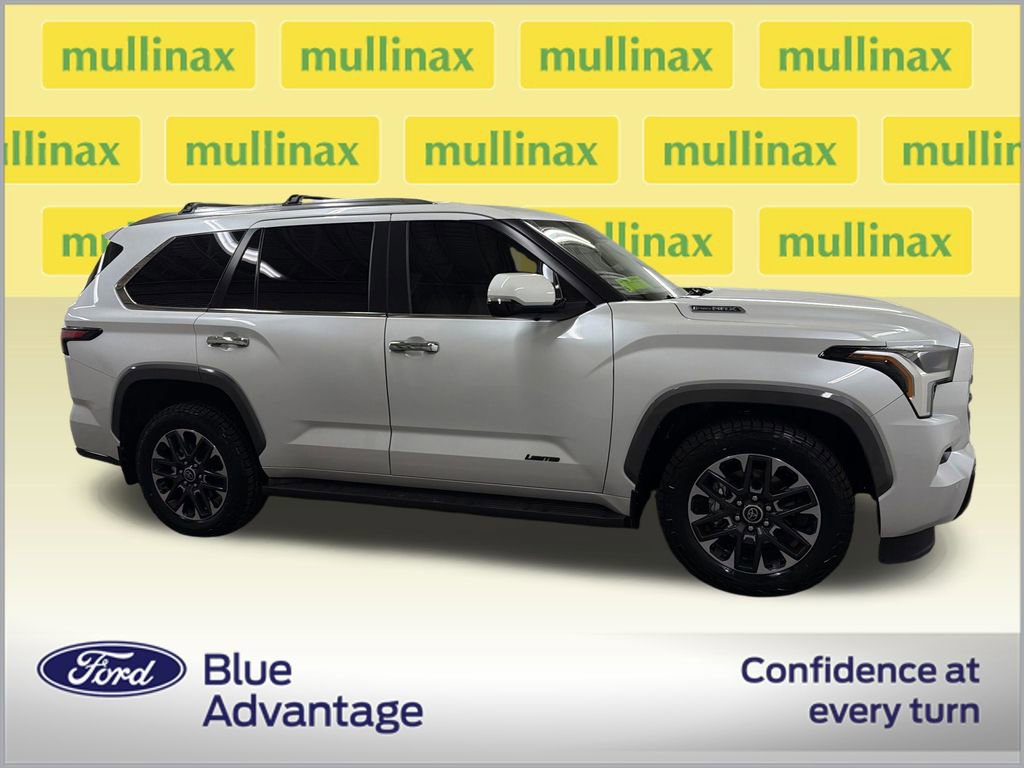 Used 2024 Toyota Sequoia Limited image 2