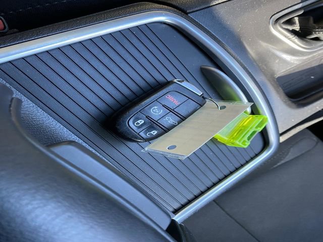 Used 2018 Dodge Charger SXT Plus image 32