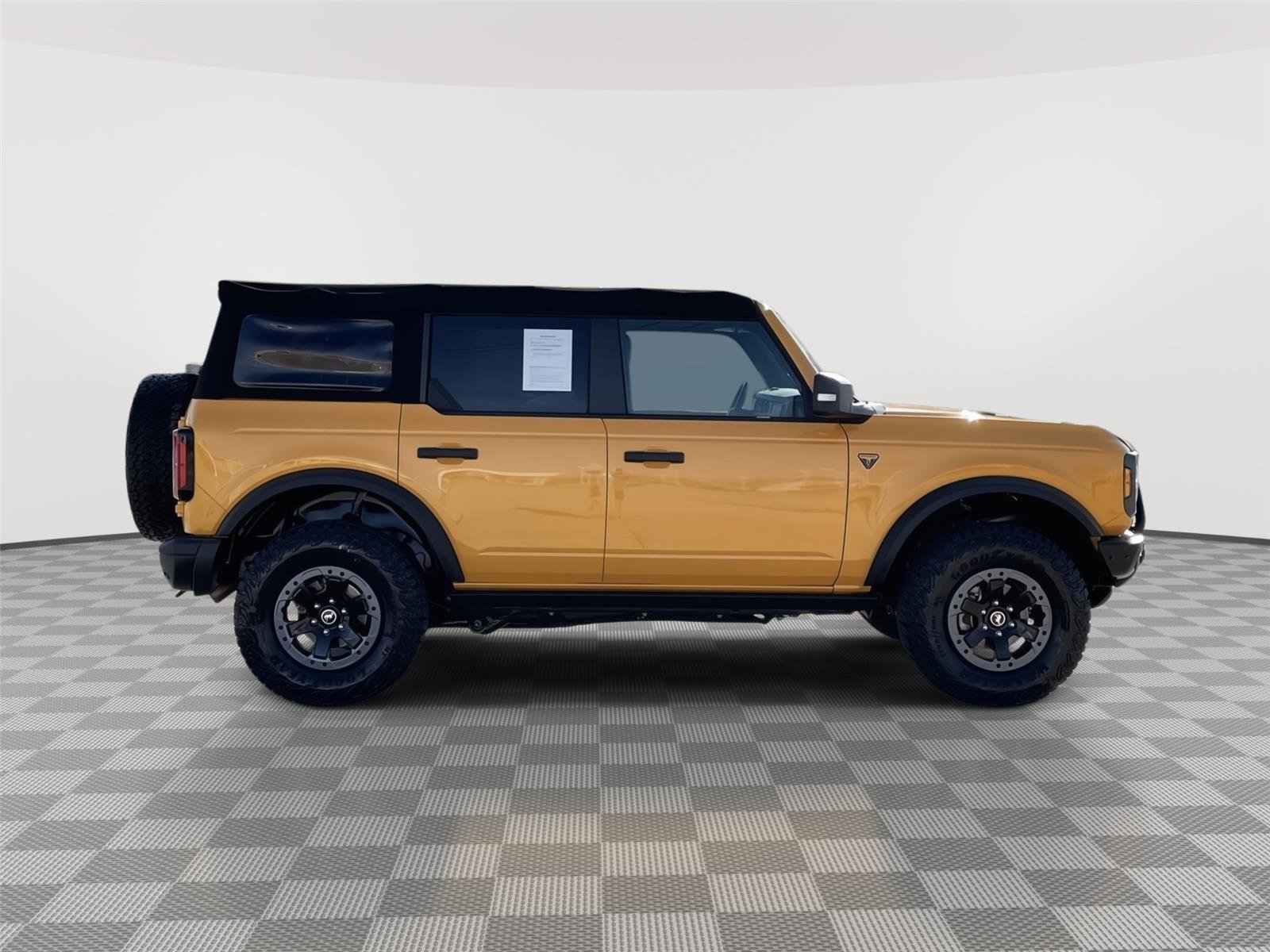 Certified 2022 Ford Bronco Badlands AWD/4WD image 6