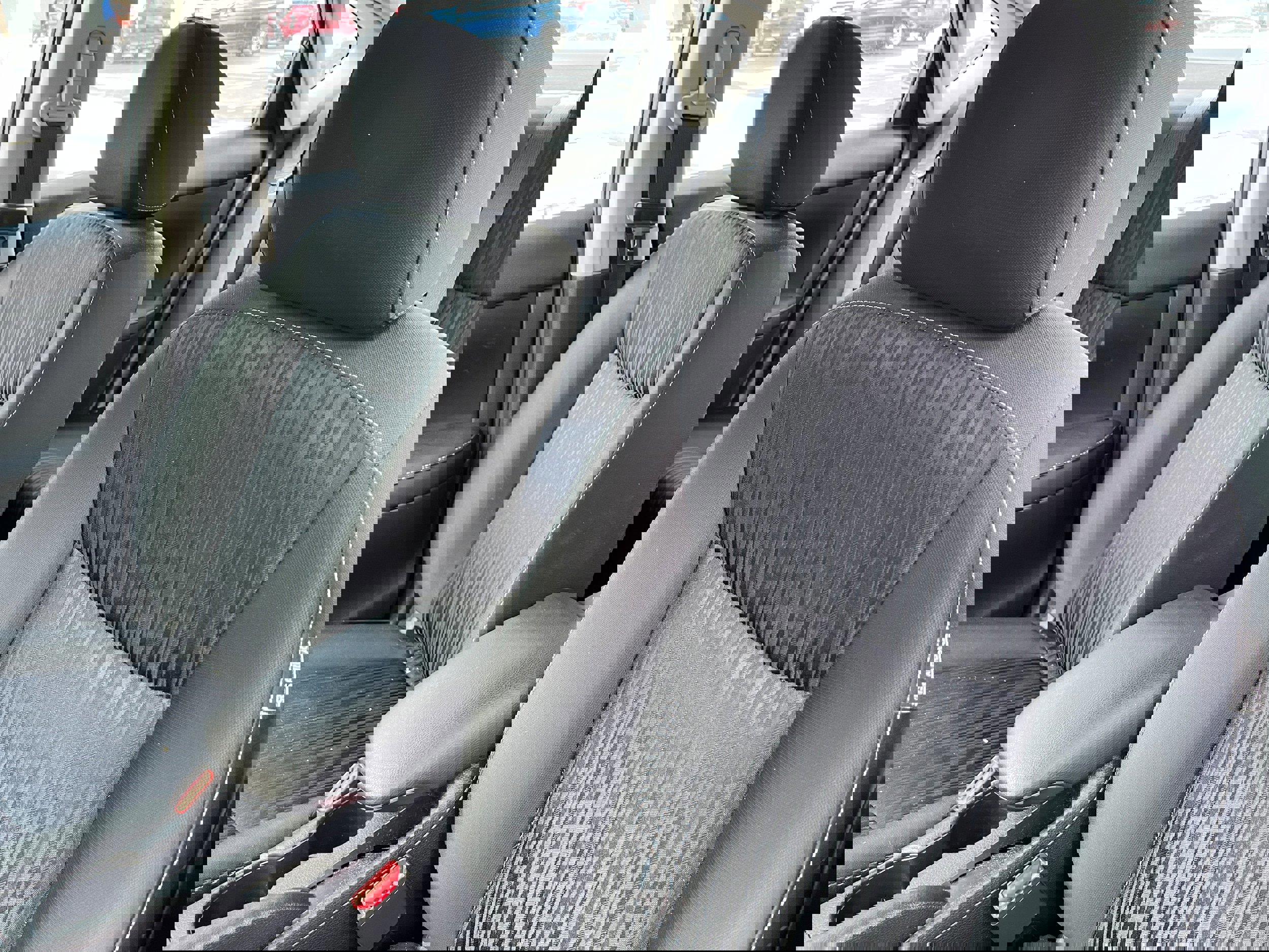 Used 2019 Nissan Sentra SV image 9