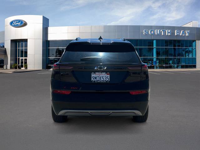 Used 2023 Chevrolet Bolt EUV Premier w/ Sun & Sound Package FWD image 4