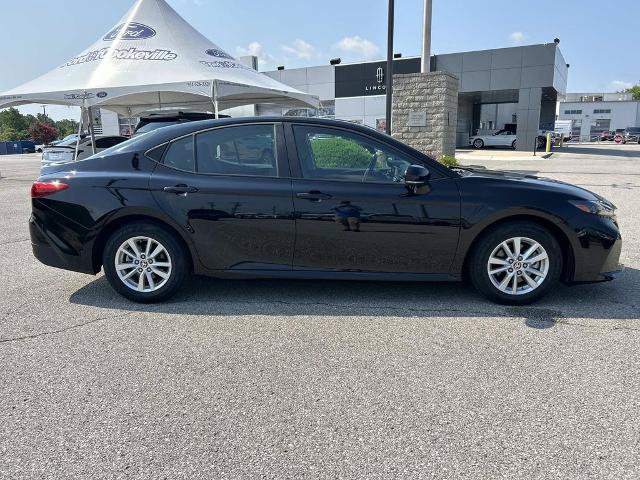 Used 2025 Toyota Camry LE w/ Convenience Package FWD image 3