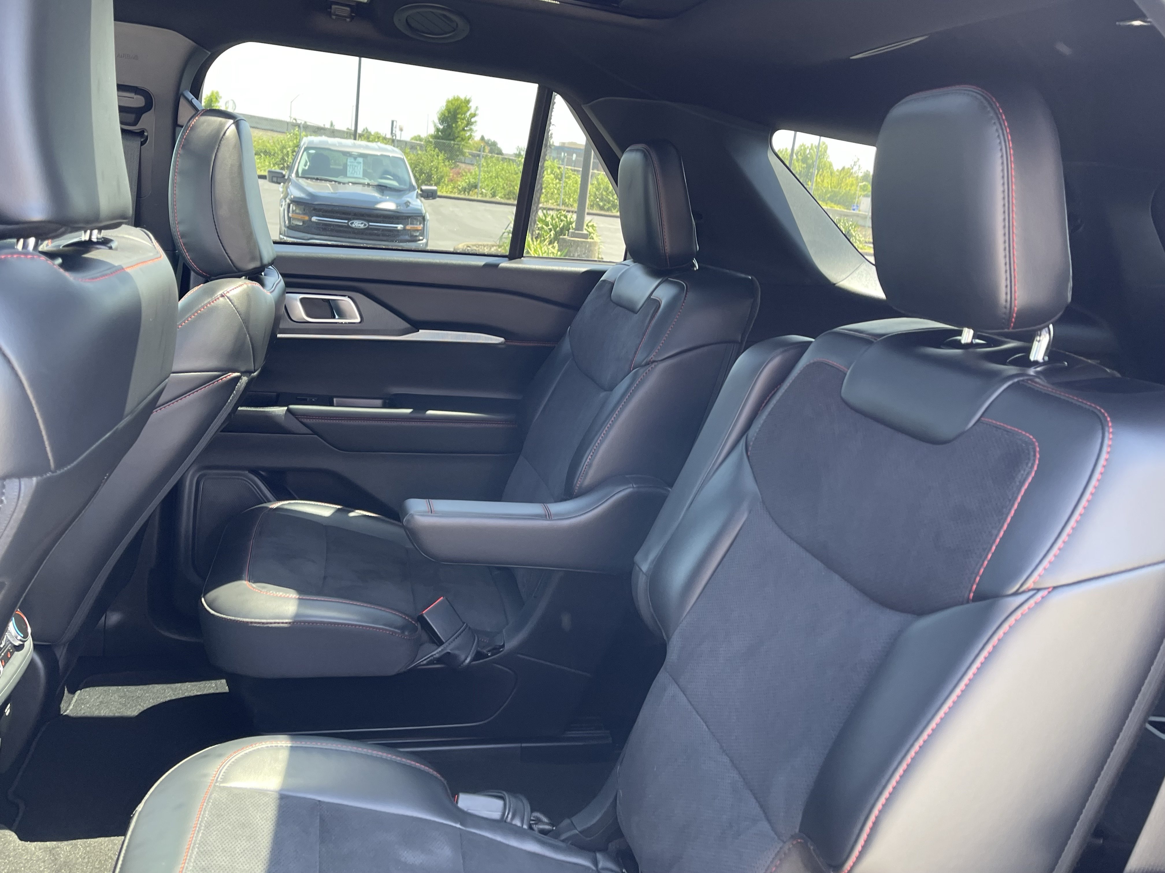 Certified 2025 Ford Explorer ST w/ Sun And Sound Package AWD/4WD image 12