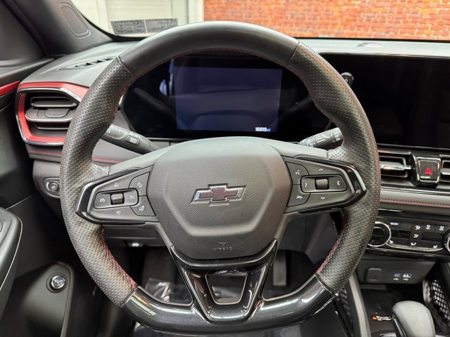 Used 2024 Chevrolet TrailBlazer RS w/ Convenience Package image 14