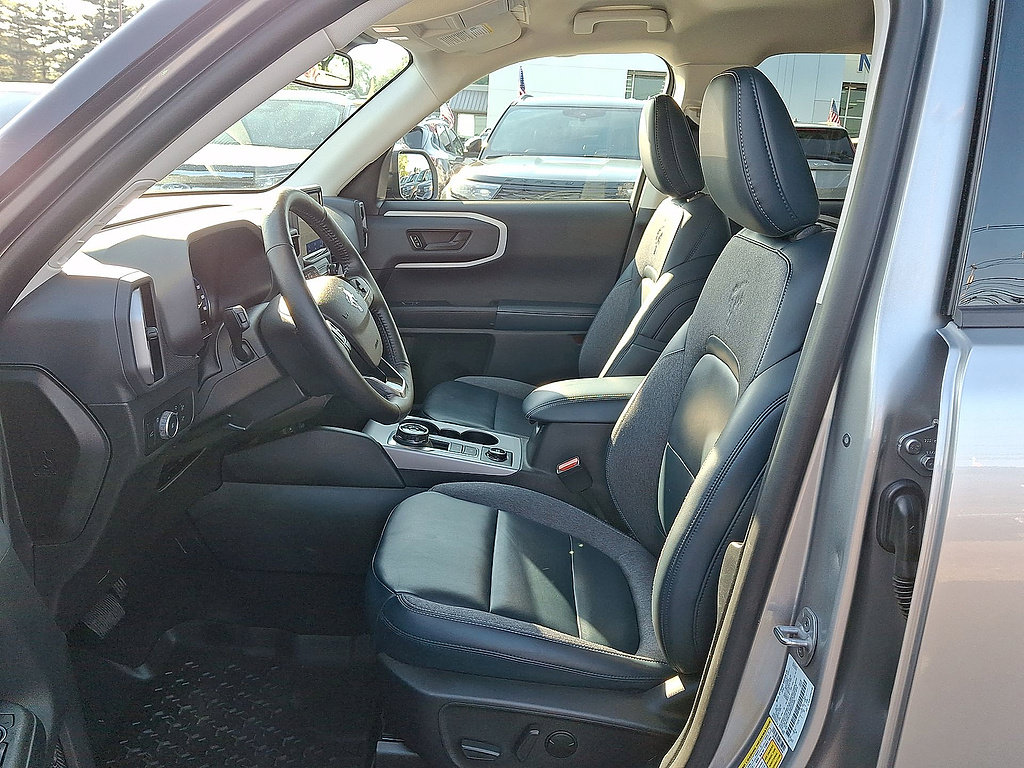 Certified 2023 Ford Bronco Sport Outer Banks AWD/4WD image 17