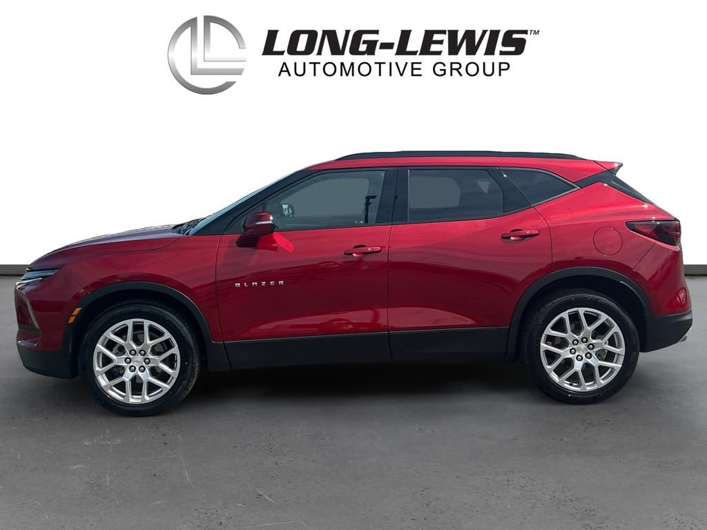 Used 2023 Chevrolet Blazer LT w/ LPO, Floor Liner Package FWD image 2