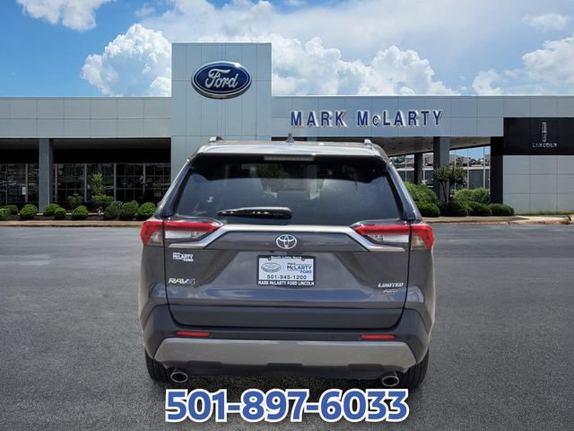 Used 2020 Toyota RAV4 Limited AWD/4WD image 4