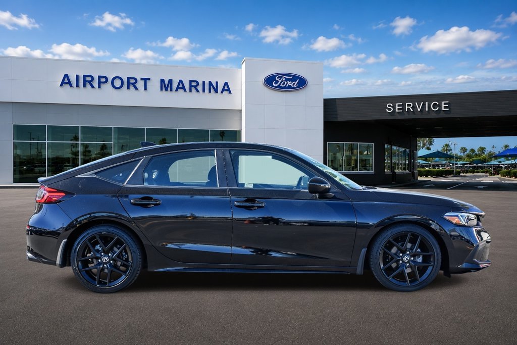 Used 2023 Honda Civic Sport image 9