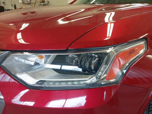 Used 2021 Chevrolet Traverse High Country image 30