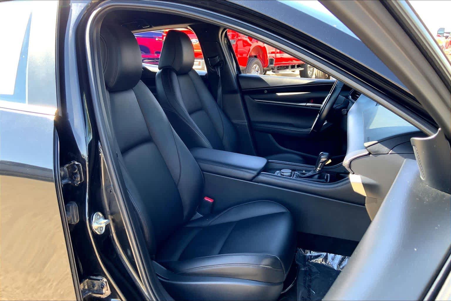 Used 2025 MAZDA MAZDA3 s Sport FWD image 9