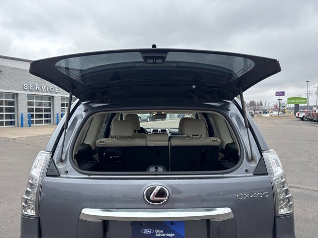 Used 2020 Lexus GX 460 Premium image 9