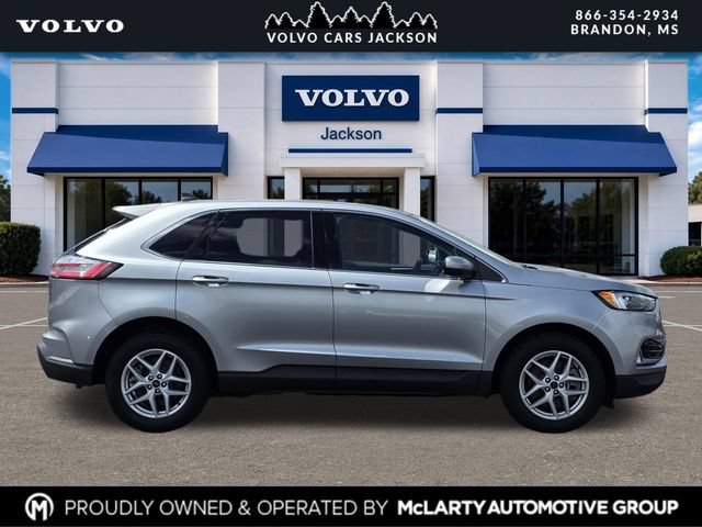 Certified 2023 Ford Edge SEL w/ Convenience Package AWD/4WD image 3