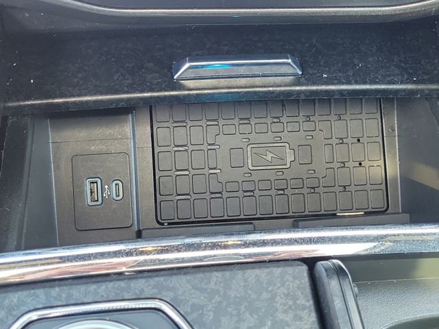 Certified 2024 Ford Expedition Limited image 24