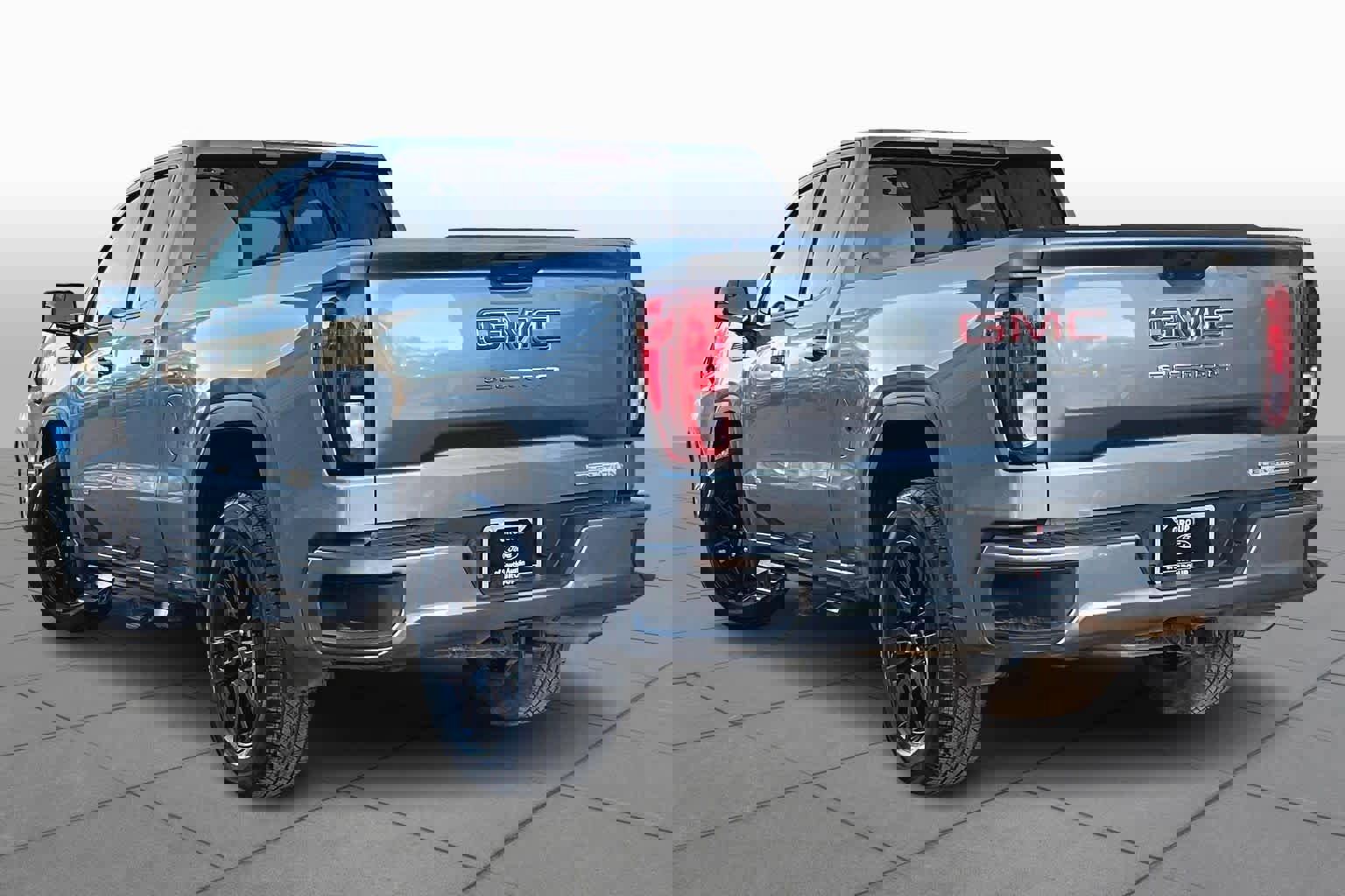 Used 2021 GMC Sierra 1500 Elevation image 4