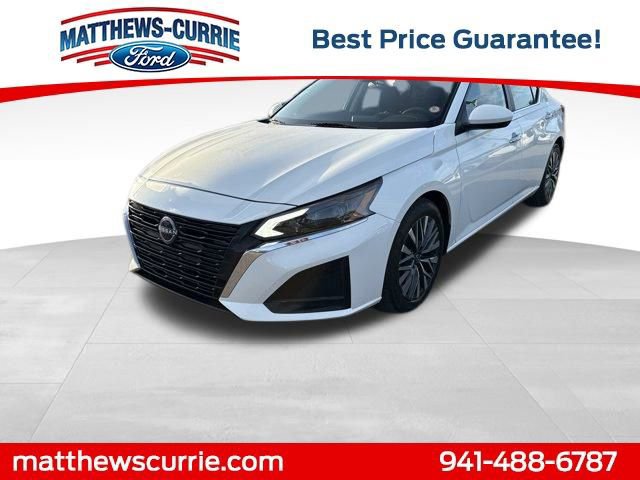 Used 2023 Nissan Altima 2.5 SV