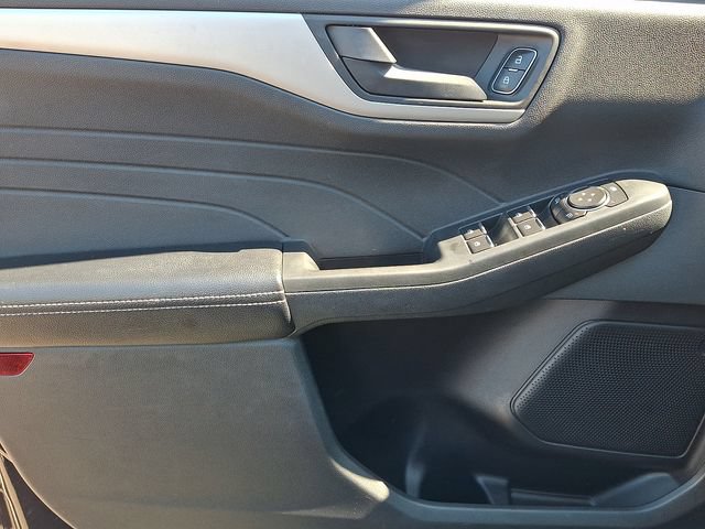 Certified 2022 Ford Escape SE w/ Convenience Package AWD/4WD image 12