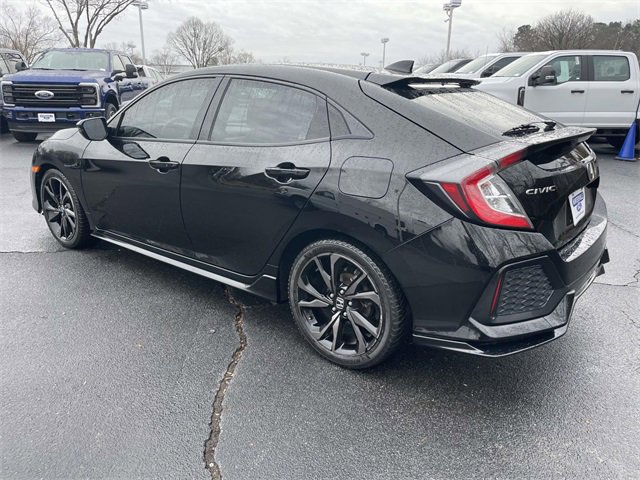 Used 2019 Honda Civic Sport Touring image 4