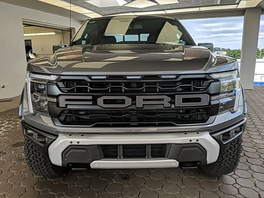 Certified 2025 Ford F150 Raptor AWD/4WD video 2