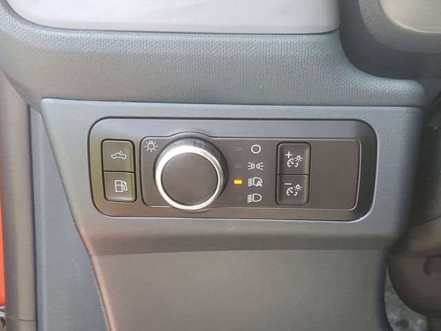 Certified 2024 Ford Maverick Lariat w/ Black Appearance Package FWD image 12